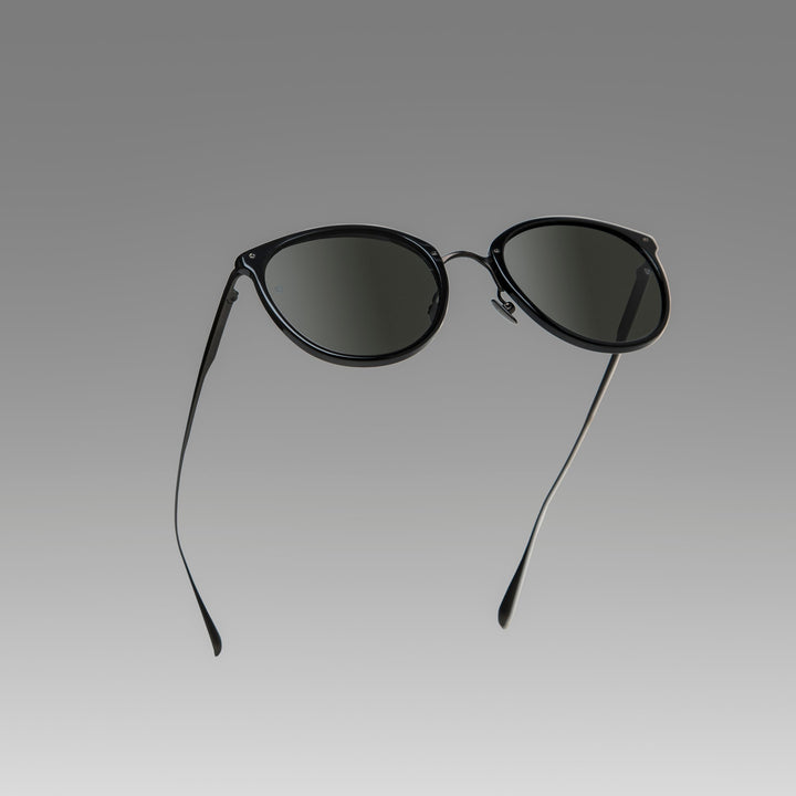 Calthorpe Oval Sunglasses in Black and Matt Nickel by LINDA FARROW – LINDA  FARROW (INT'L)