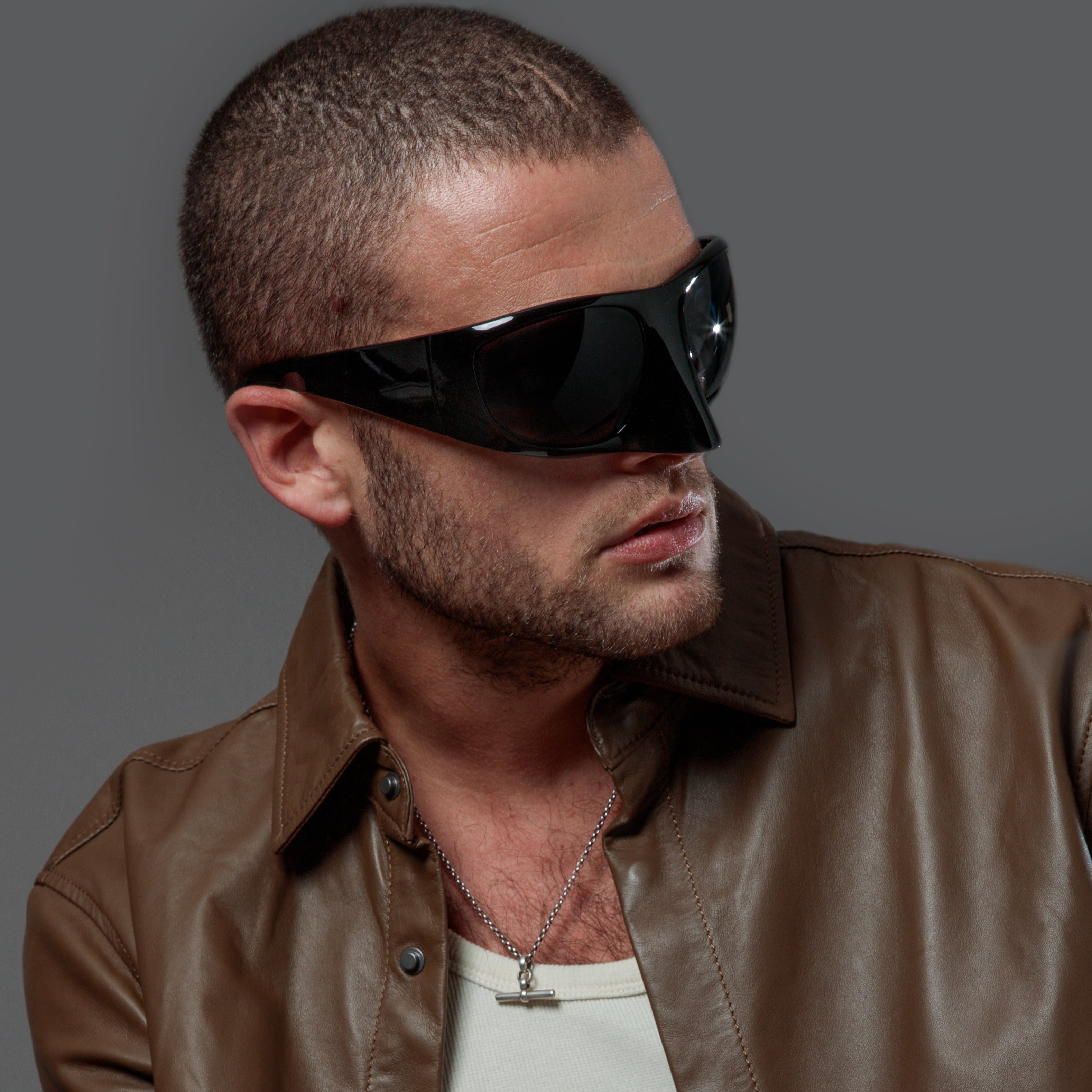 The Mask Sunglasses in Black